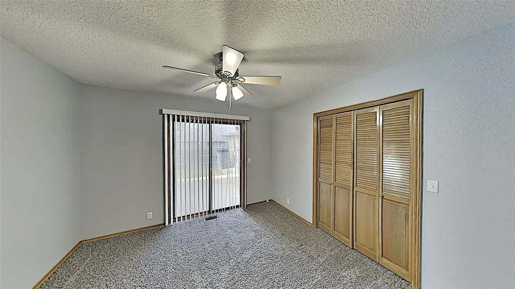 Photo 15 — 10001 Kay Ridge, Yukon, OK 73099