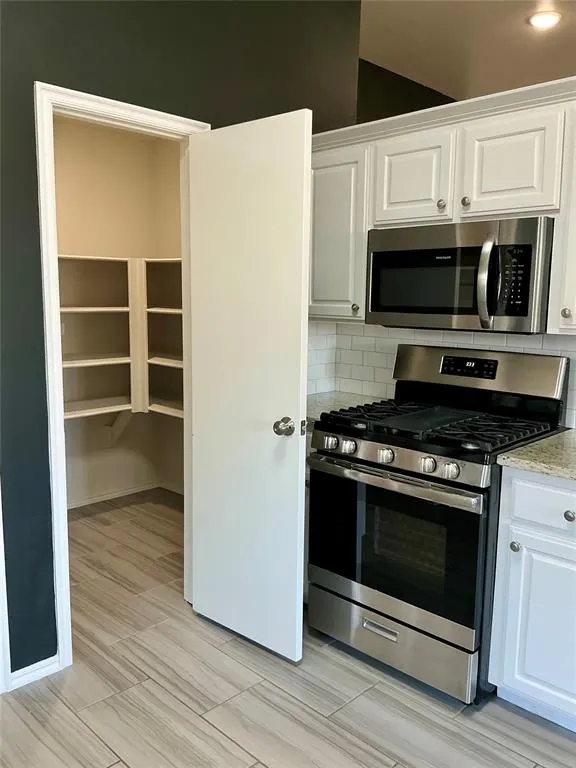 Photo 8 — 16000 Vicki Drive, Oklahoma City, OK 73170
