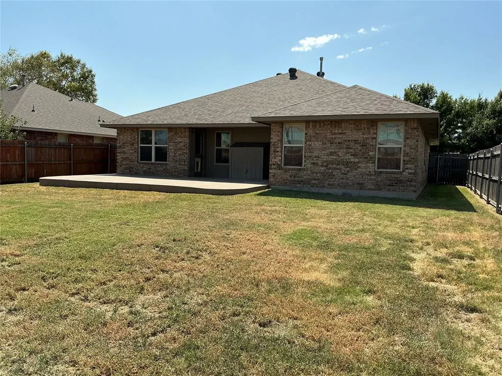 Photo 17 — 16000 Vicki Drive, Oklahoma City, OK 73170