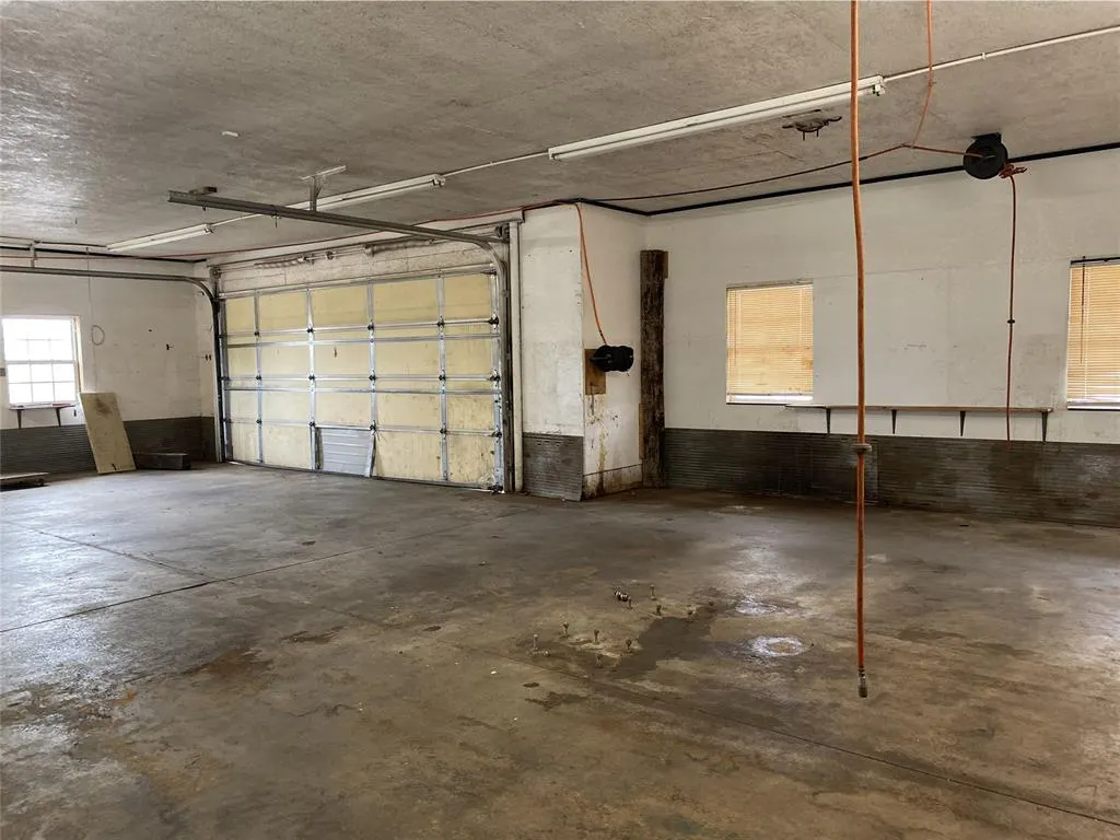 Photo 19 — 13433 NW Expressway, Piedmont, OK 73078