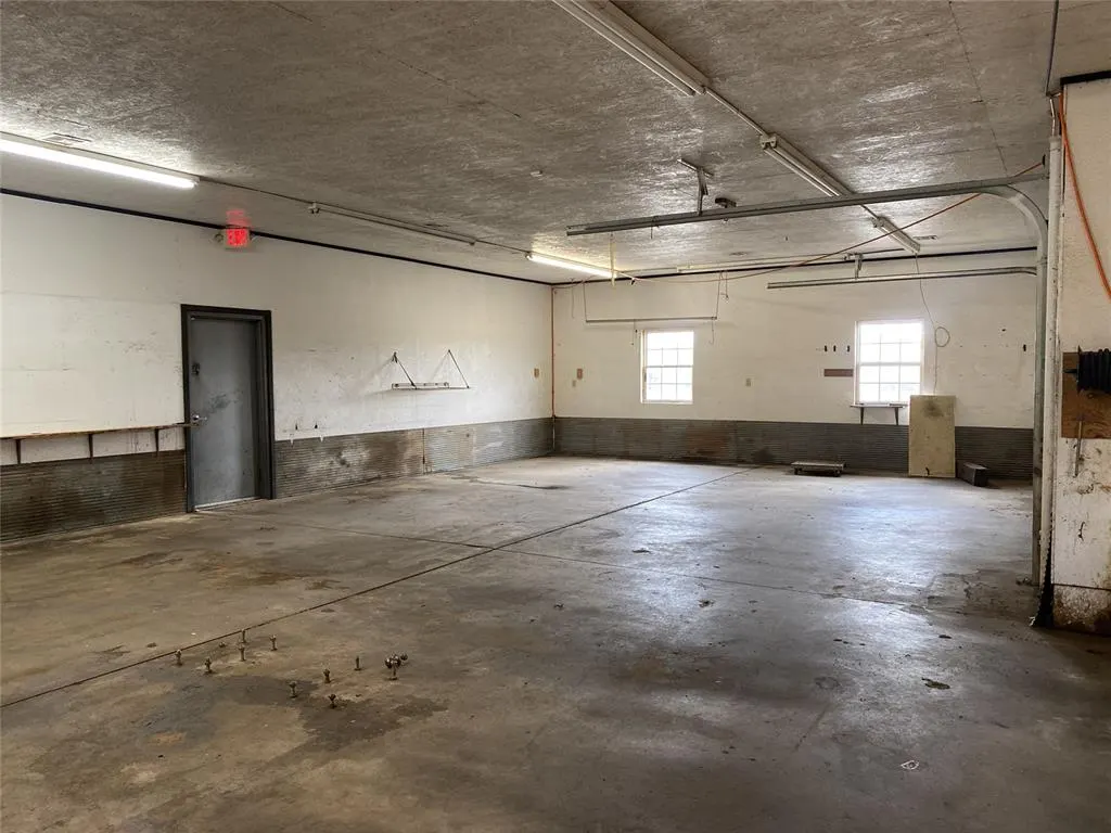 Photo 21 — 13433 NW Expressway, Piedmont, OK 73078
