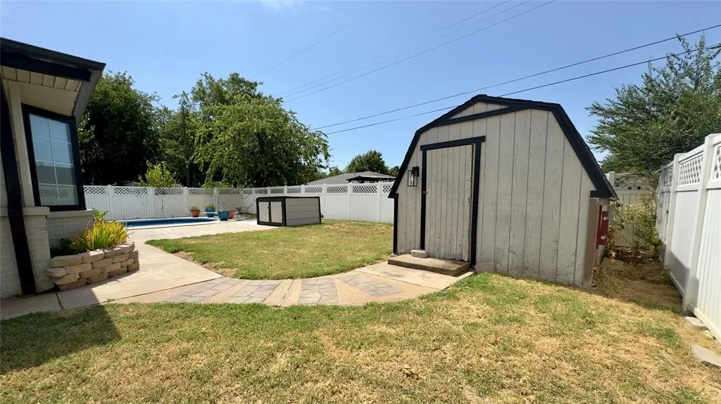 Photo 20 — 2136 Erin Place, Oklahoma City, OK 73120