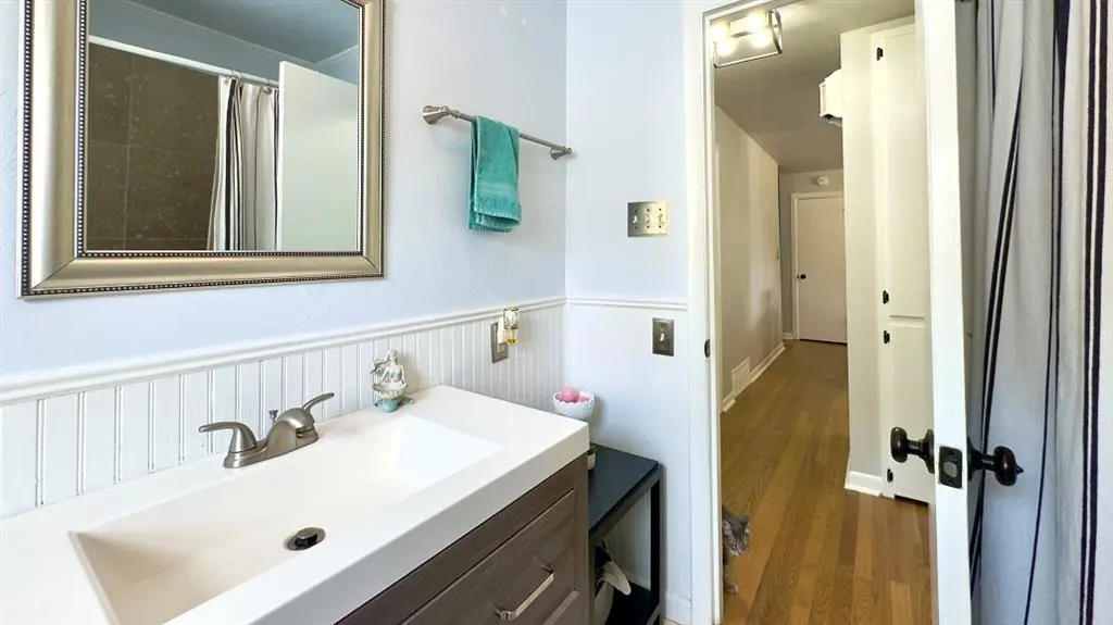 Photo 22 — 2136 Erin Place, Oklahoma City, OK 73120