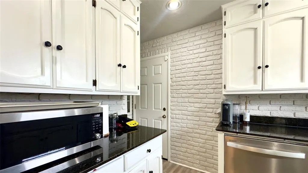 Photo 27 — 2136 Erin Place, Oklahoma City, OK 73120