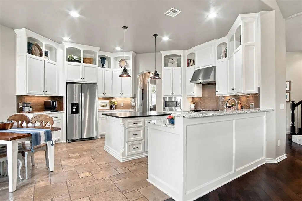 Photo 9 — 1017 Bayonne Bridge Court, Edmond, OK 73034