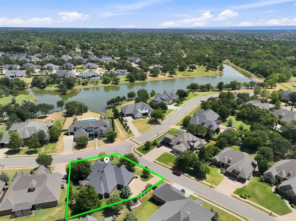 Photo 36 — 1017 Bayonne Bridge Court, Edmond, OK 73034
