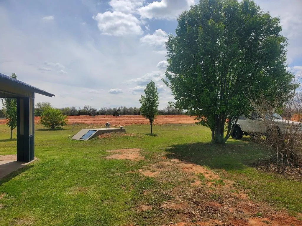 Photo 8 — 15676 212th Street, Purcell, OK 73080