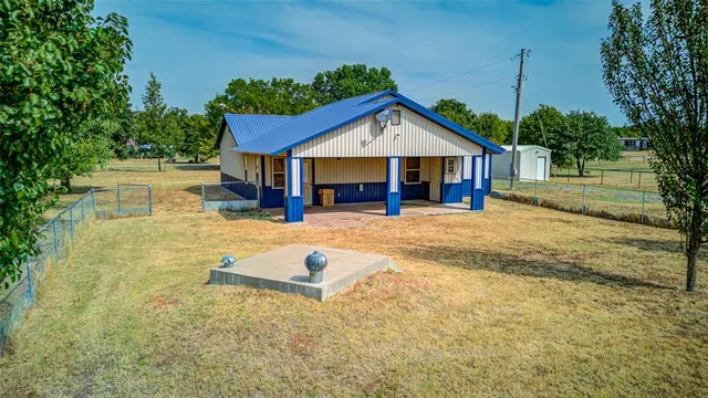 Photo 6 — 15676 212th Street, Purcell, OK 73080