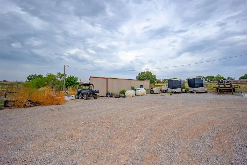 Photo 41 — 11549 State Highway 76, Lindsay, OK 73052