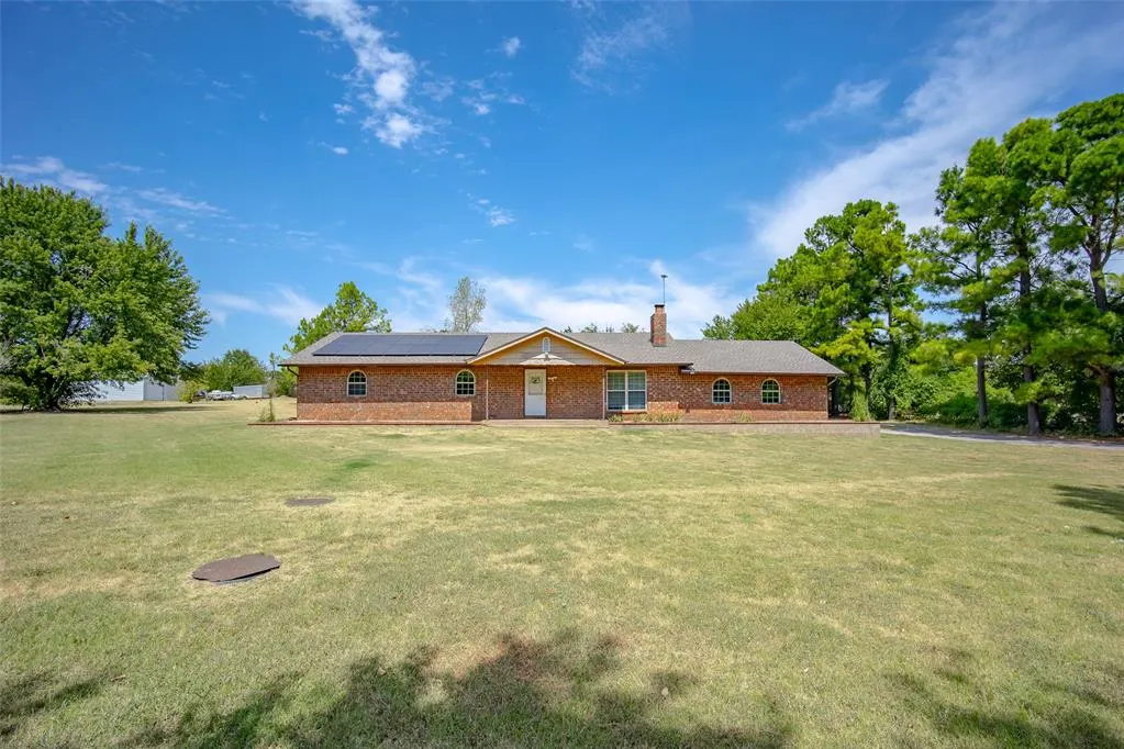 Photo 5 — 1011 Cedar Drive, Blanchard, OK 73010