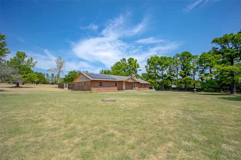 Photo 6 — 1011 Cedar Drive, Blanchard, OK 73010