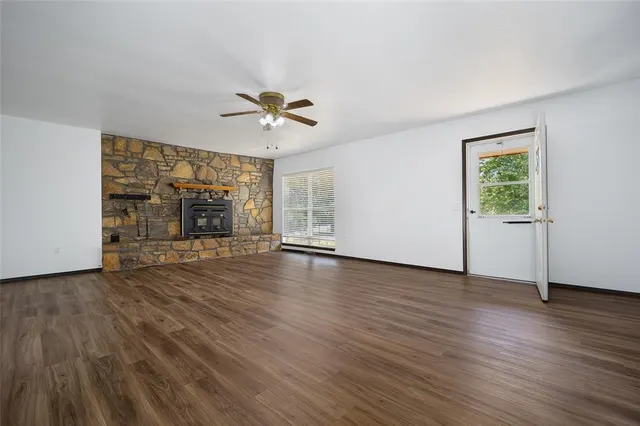 Photo 8 — 1011 Cedar Drive, Blanchard, OK 73010