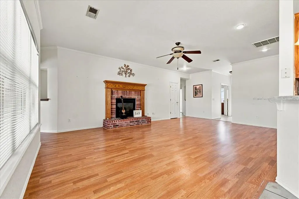 Photo 9 — 549 NE 23rd Street, Newcastle, OK 73065