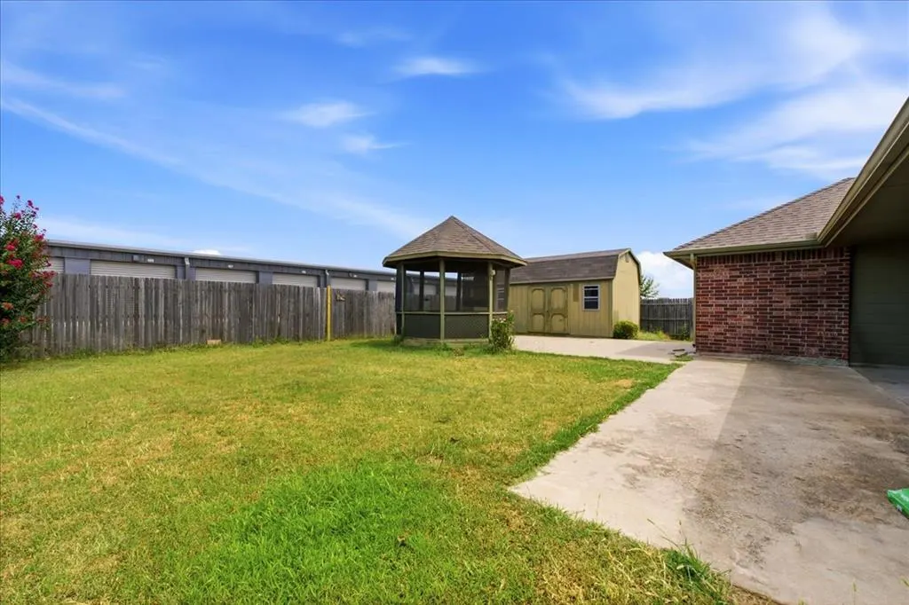 Photo 35 — 549 NE 23rd Street, Newcastle, OK 73065