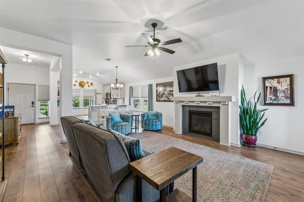 Photo 3 — 13408 Grass Plain Avenue, Piedmont, OK 73099