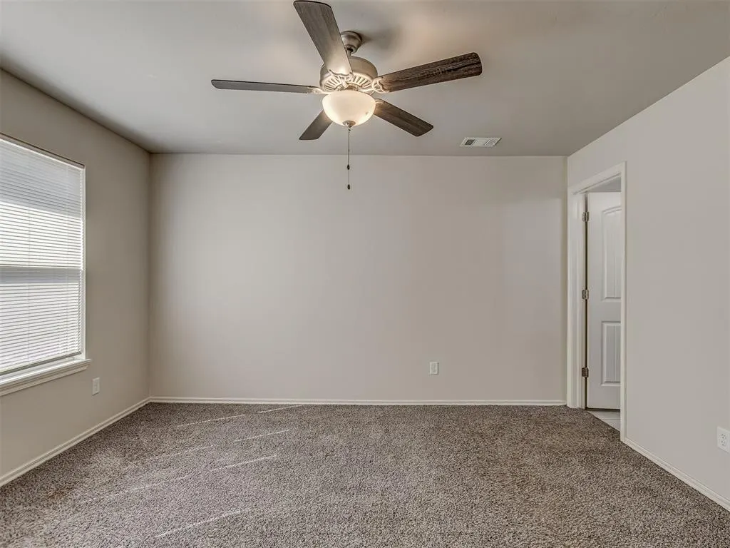Photo 9 — 12600 NW 1st Court, Yukon, OK 73099