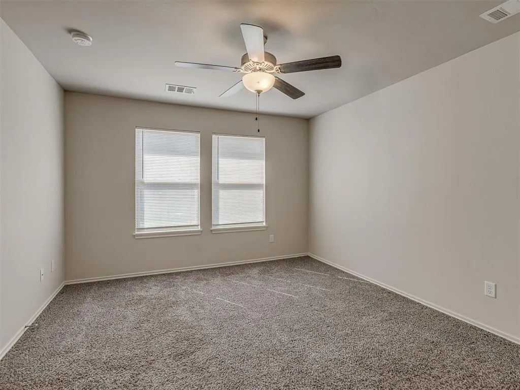 Photo 10 — 12600 NW 1st Court, Yukon, OK 73099