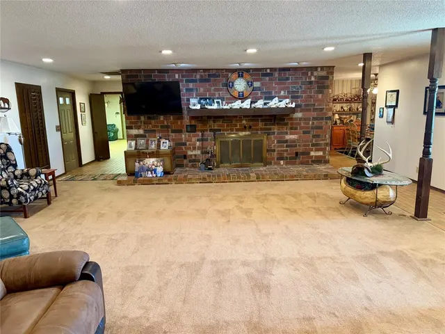 Photo 8 — 10066 N 2263 Road, Clinton, OK 73601