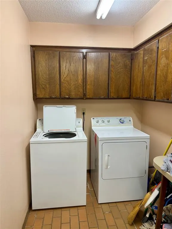 Photo 15 — 10066 N 2263 Road, Clinton, OK 73601