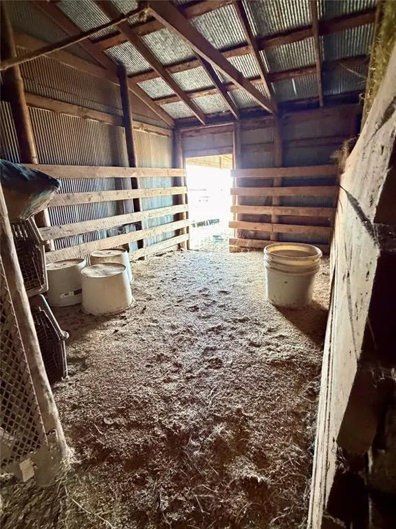 Photo 40 — 10066 N 2263 Road, Clinton, OK 73601