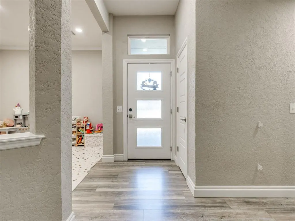 Photo 10 — 2713 Weymouth Way, Norman, OK 73071
