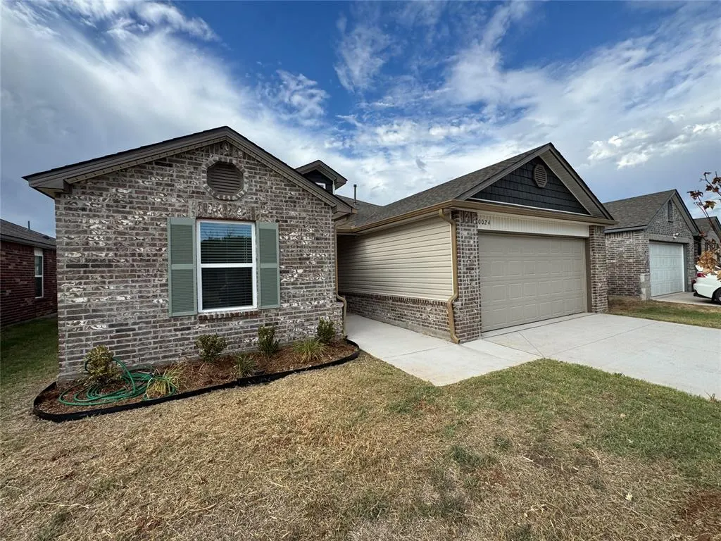 Photo 3 — 10024 SW 38th Street, Oklahoma City, OK 73064