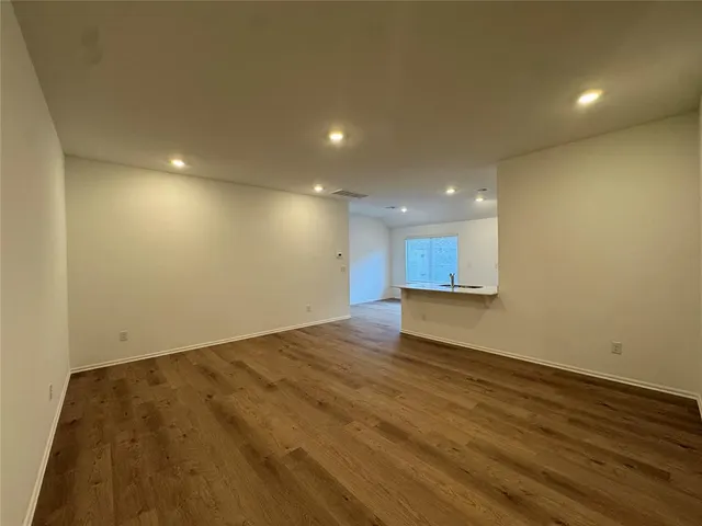 Photo 6 — 10024 SW 38th Street, Oklahoma City, OK 73064