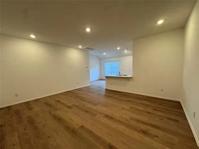 Photo 7 — 10024 SW 38th Street, Oklahoma City, OK 73064