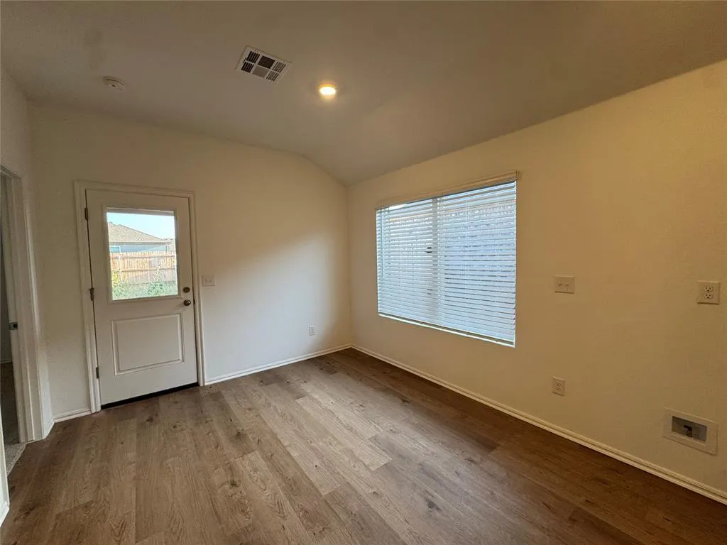 Photo 18 — 10024 SW 38th Street, Oklahoma City, OK 73064