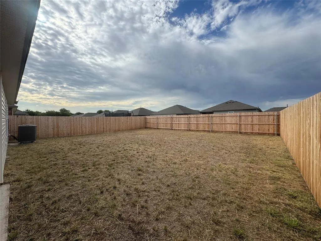 Photo 34 — 10024 SW 38th Street, Oklahoma City, OK 73064