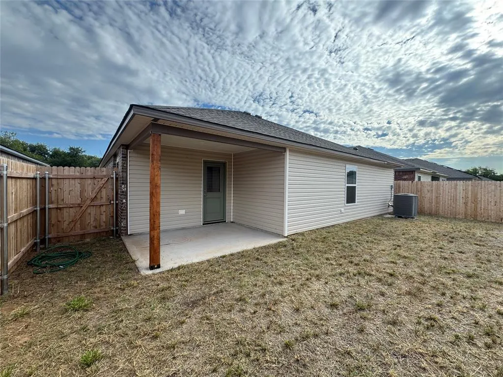 Photo 36 — 10024 SW 38th Street, Oklahoma City, OK 73064
