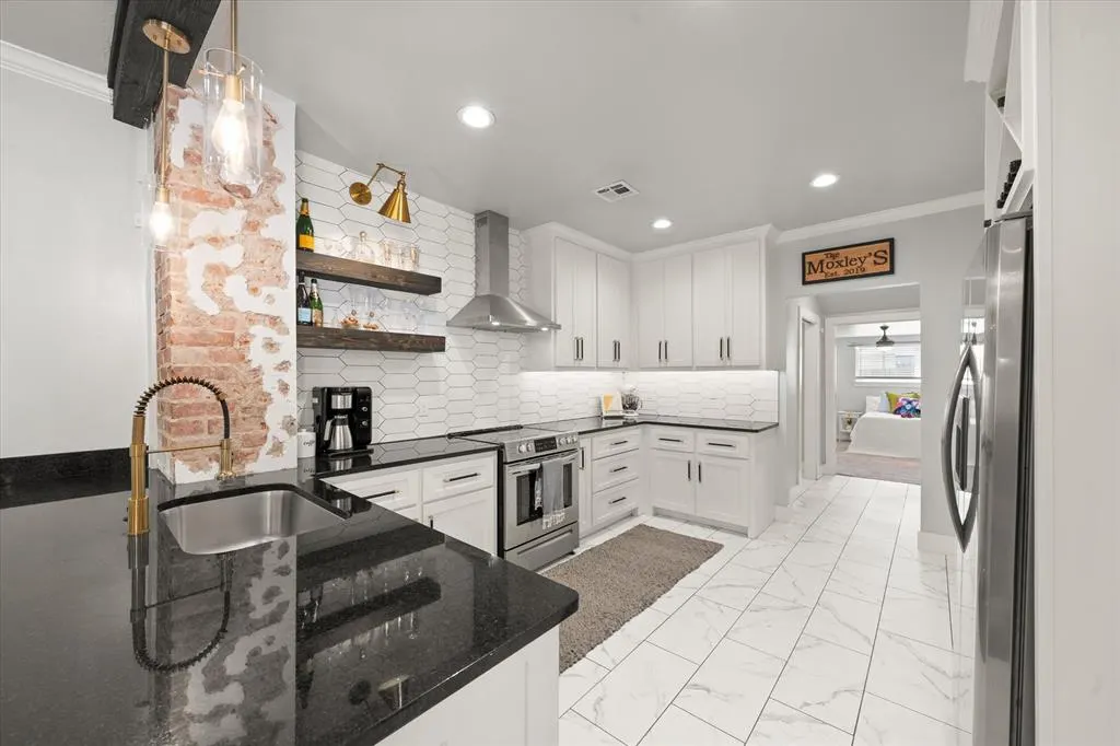 Photo 8 — 1140 NW 45th Street, Oklahoma City, OK 73118