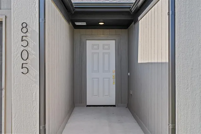 Photo 3 — 8505 Cassian Drive, Oklahoma City, OK 73135