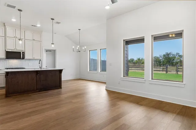 Photo 7 — 8505 Cassian Drive, Oklahoma City, OK 73135