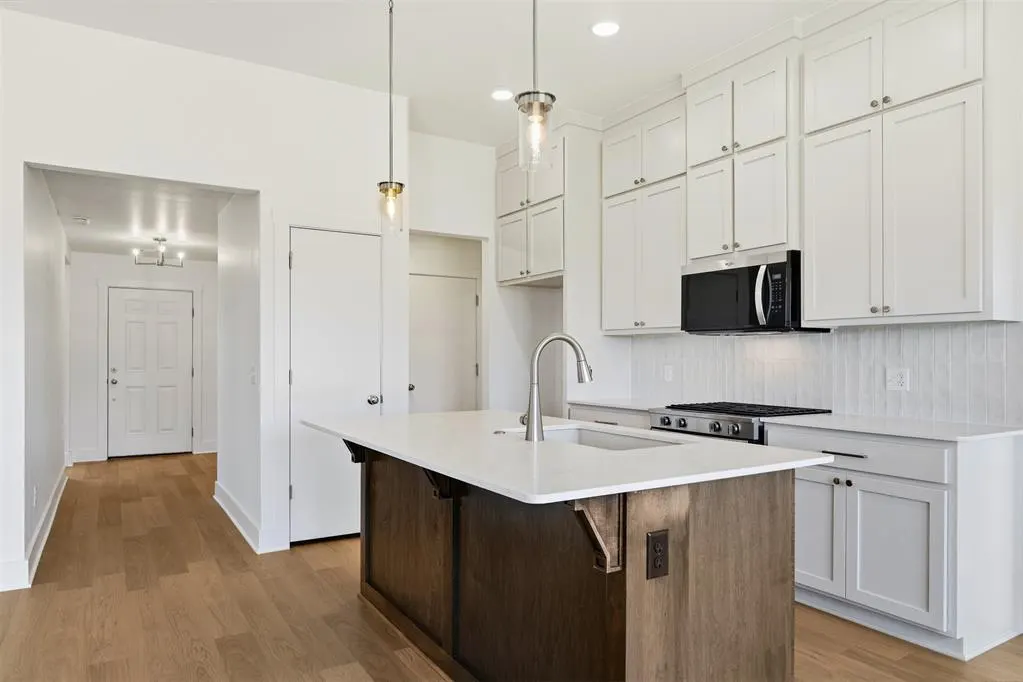 Photo 12 — 8505 Cassian Drive, Oklahoma City, OK 73135