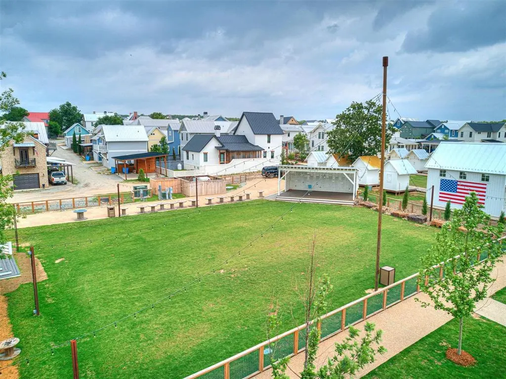 Photo 48 — 60 Boulevard, Carlton Landing, OK 74432