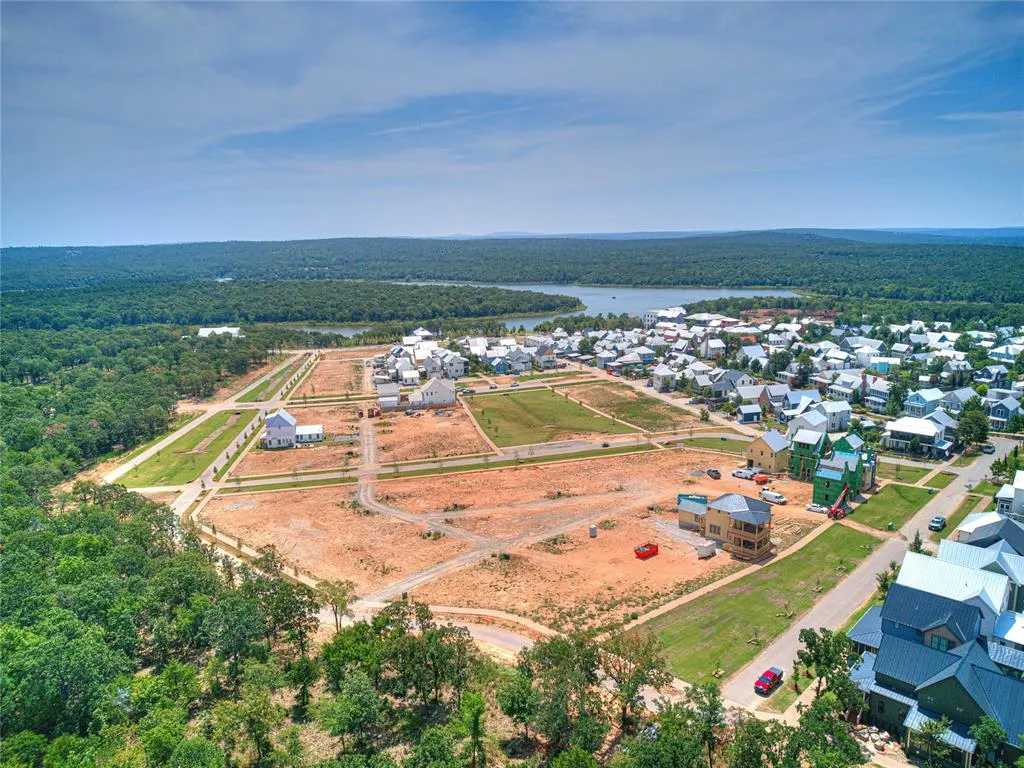 Photo 9 — 62 Boulevard, Carlton Landing, OK 74432