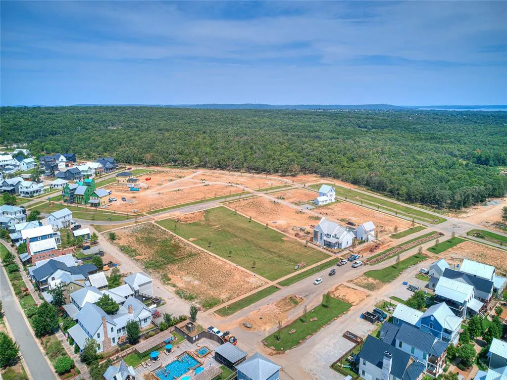 Photo 13 — 41 Hill Street, Carlton Landing, OK 74432