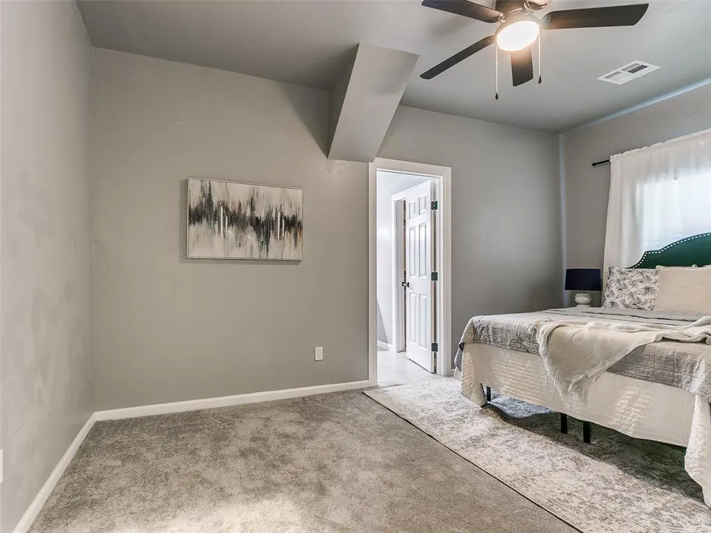 Photo 19 — 524 E Harrison Avenue, Guthrie, OK 73044