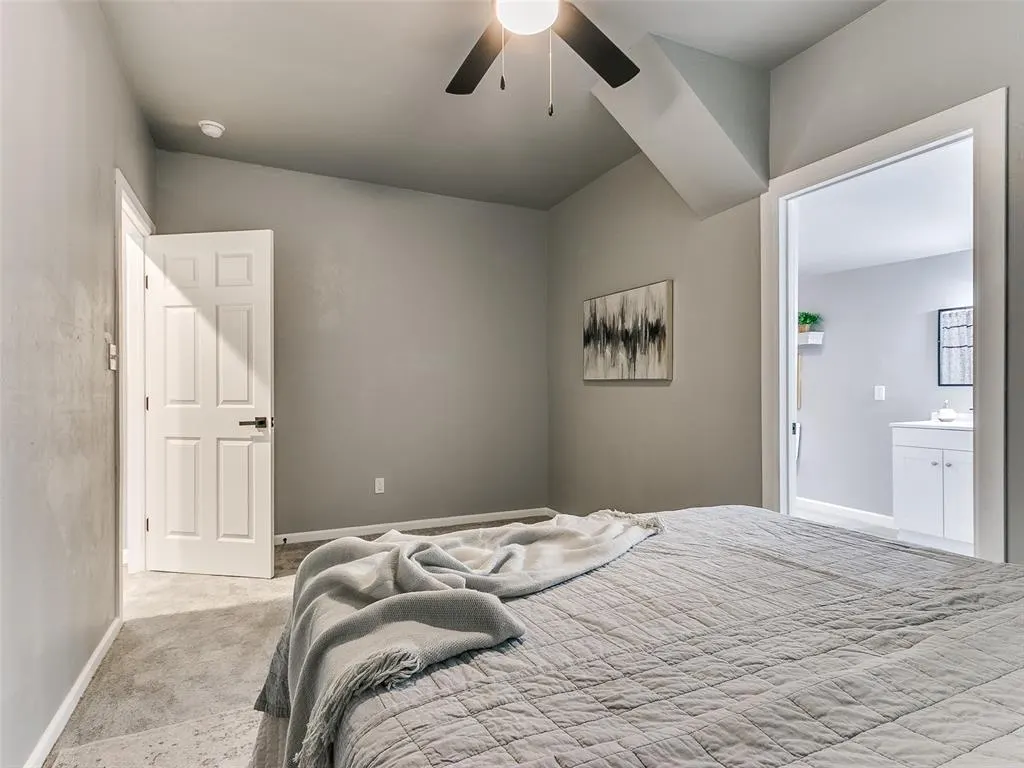 Photo 20 — 524 E Harrison Avenue, Guthrie, OK 73044
