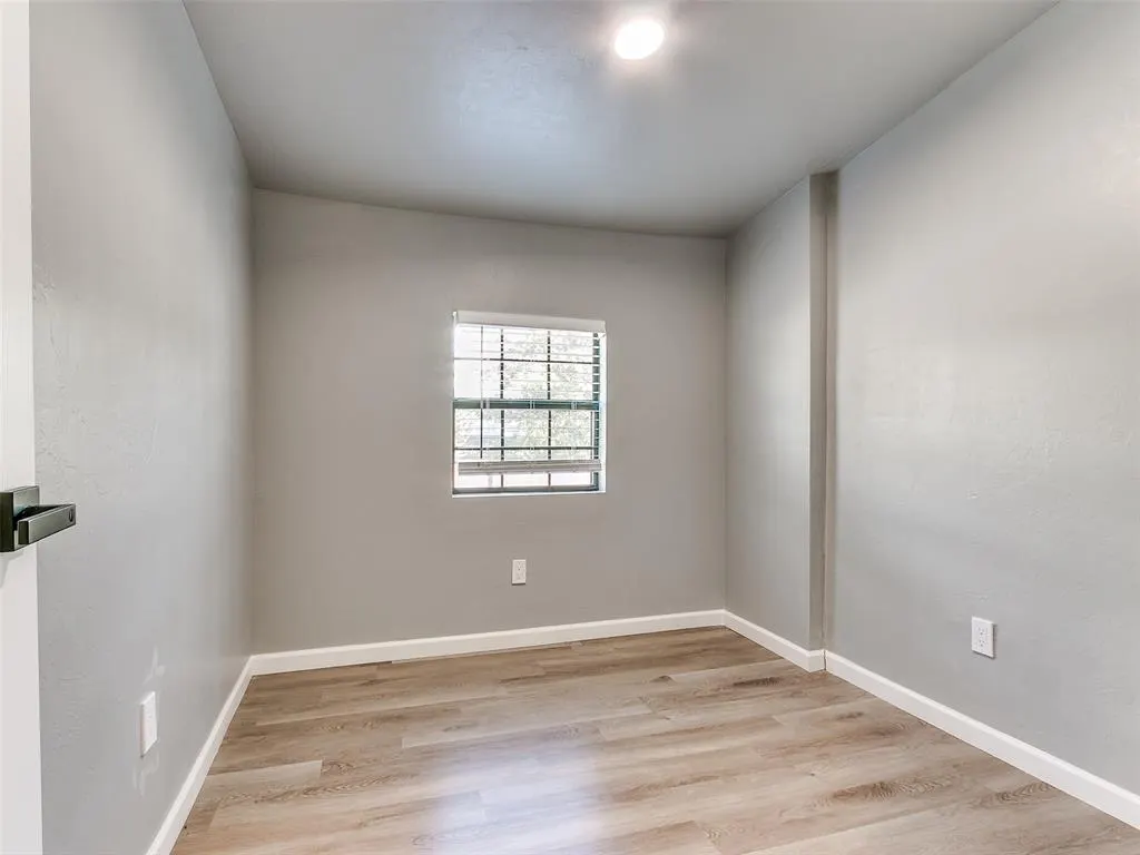 Photo 26 — 524 E Harrison Avenue, Guthrie, OK 73044