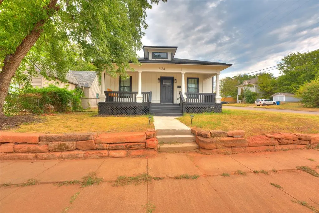 Photo 46 — 524 E Harrison Avenue, Guthrie, OK 73044