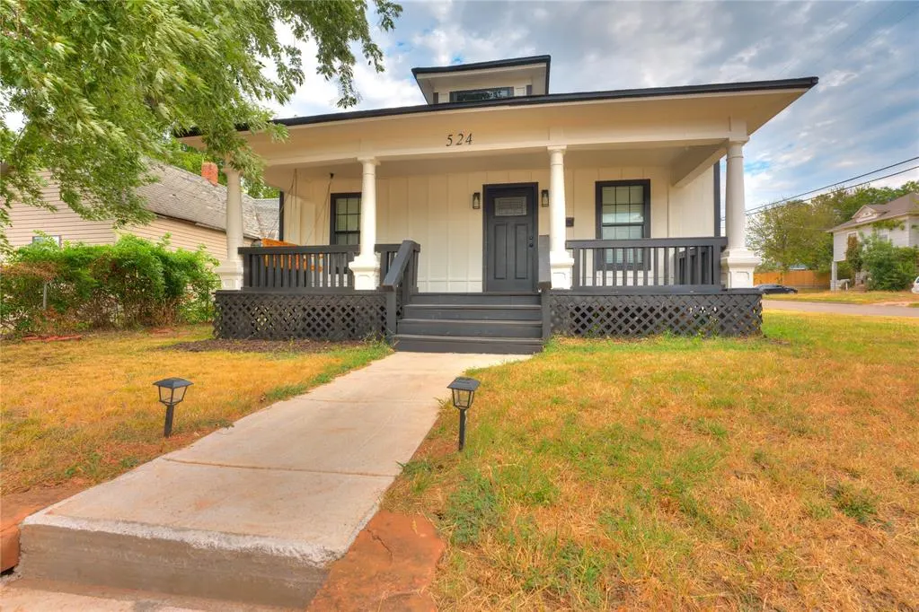 Photo 49 — 524 E Harrison Avenue, Guthrie, OK 73044