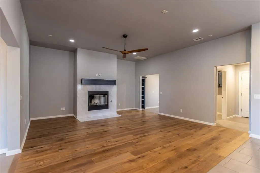 Photo 5 — 11244 NW 102nd Street, Yukon, OK 73099