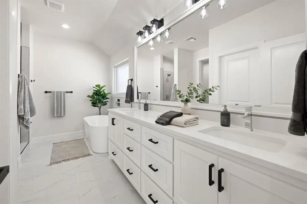 Photo 7 — 15416 Addison Lane, Edmond, OK 73013