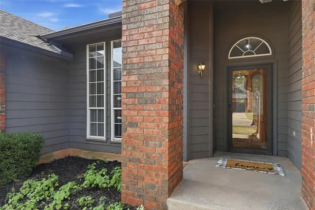 Photo 2 — 2800 NW 159th Street, Edmond, OK 73013