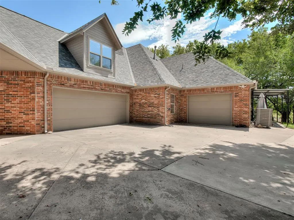 Photo 22 — 8030 Redhawk Lane, Edmond, OK 73034