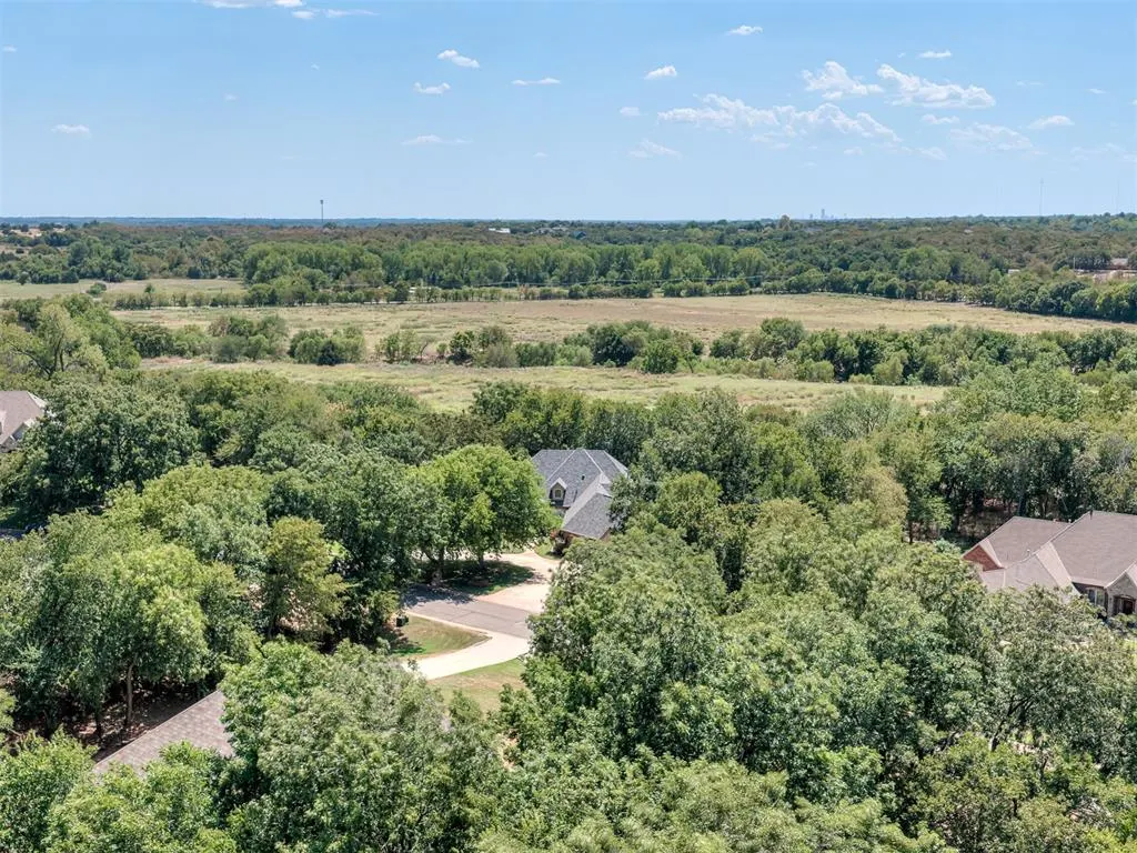 Photo 34 — 8030 Redhawk Lane, Edmond, OK 73034