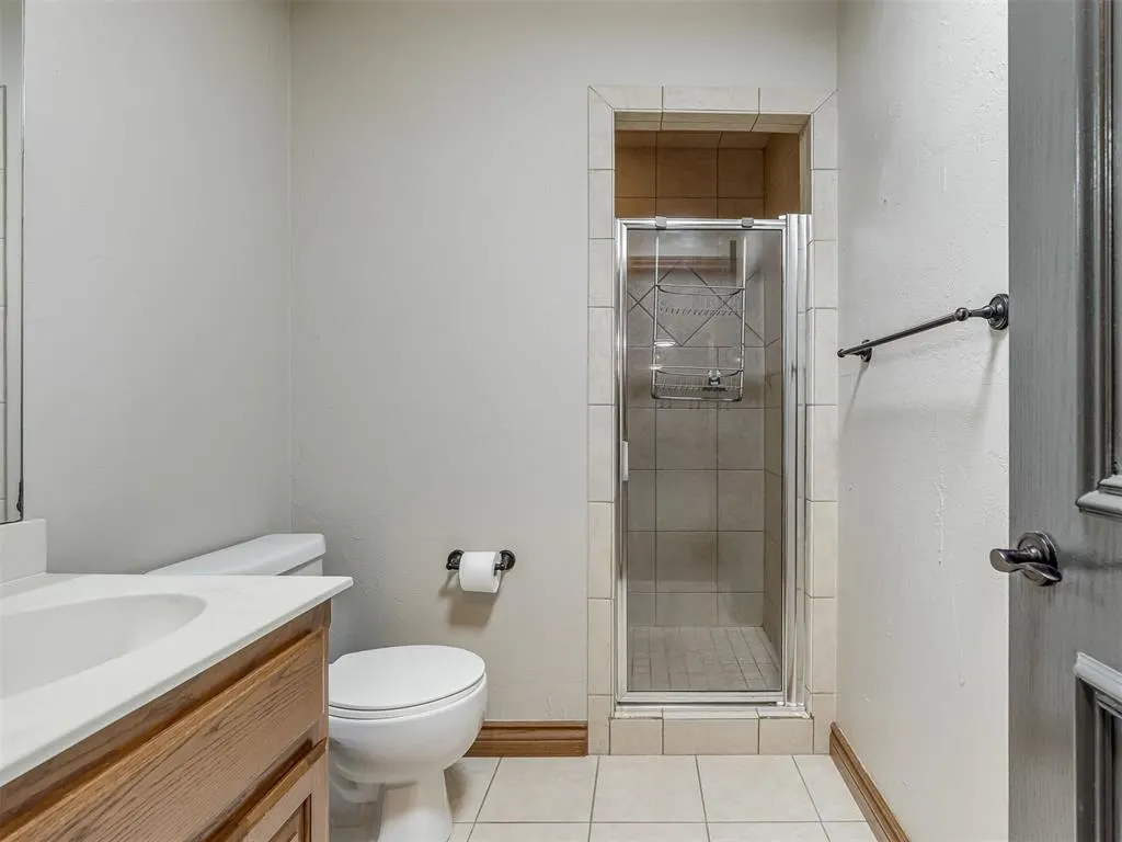 Photo 38 — 8030 Redhawk Lane, Edmond, OK 73034