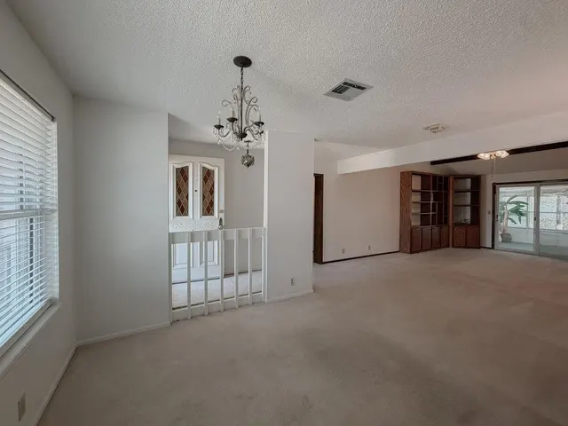 Photo 5 — 705 N Stanley Street, Hinton, OK 73047